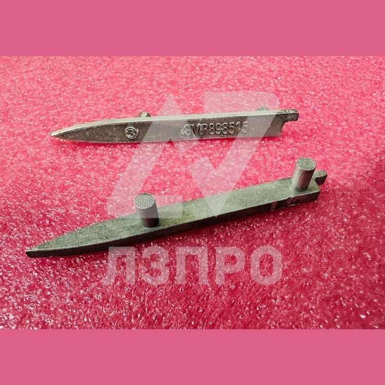 Накладка гребенки левая SMR898515 BLT Latres Schindler