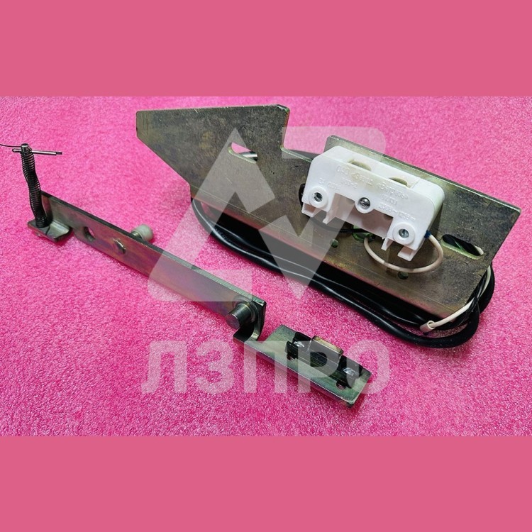 Замок привода дверей 0611Б.43.10.400 МЛЗ