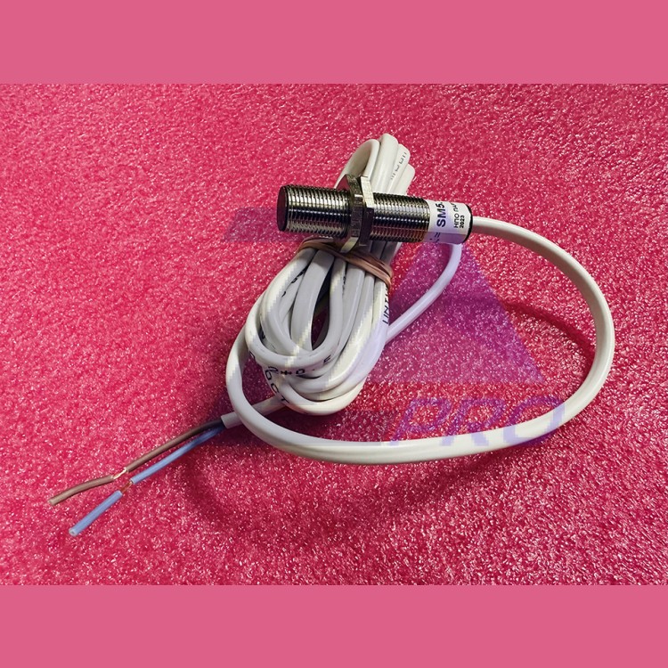 Выключатель бесконтактный магниточувствительный SM5.12.50 (аналог ВБ5.12М.33.хх.10.5.К, РS5L-12М33-105-К)