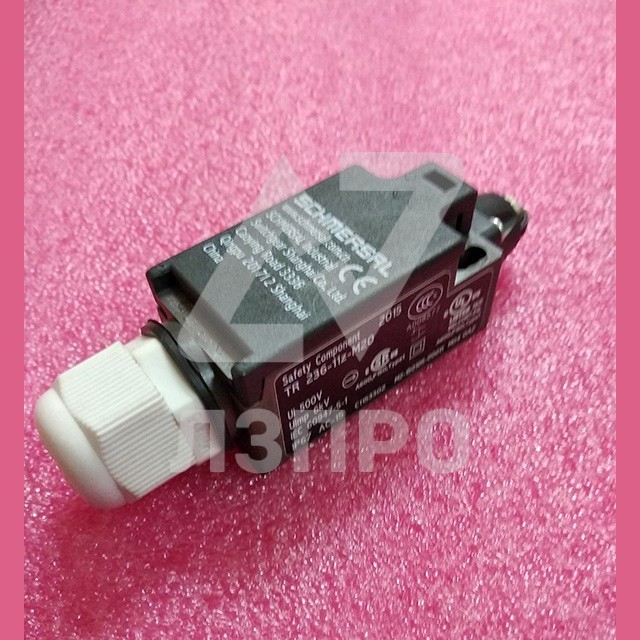 Выключатель концевой роликовый TR 236-11z-M20 Schmersal