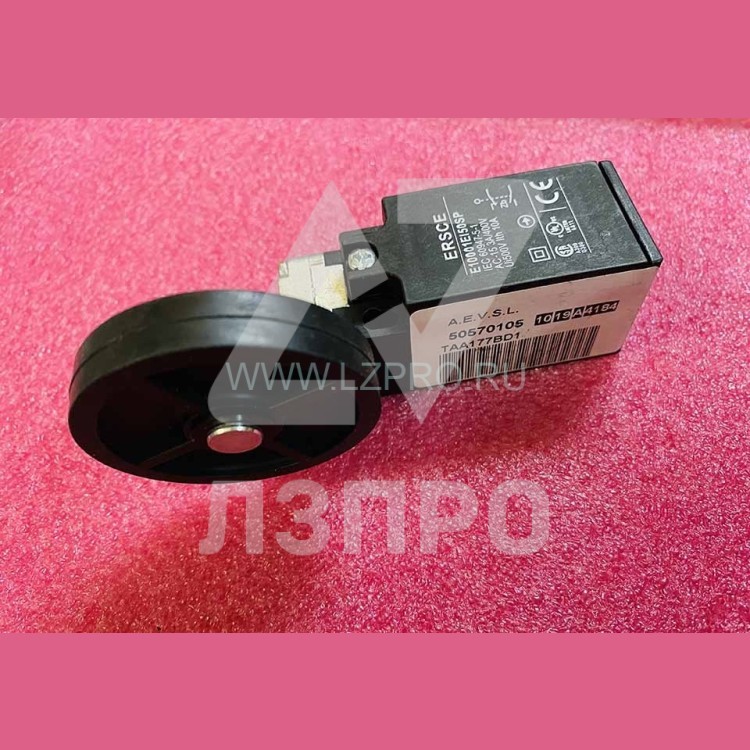 Выключатель с роликом d-50 мм TAA177BD1 Otis