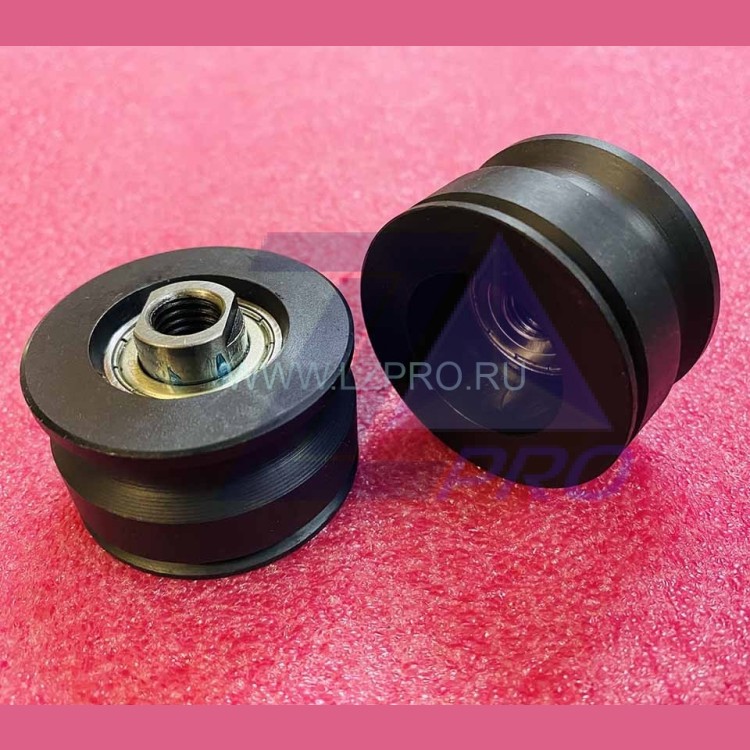 Ролик дверей шахты с канавкой под тросик D=45мм, H=26мм 3215.05.0039 Selcom KM998709 Kone