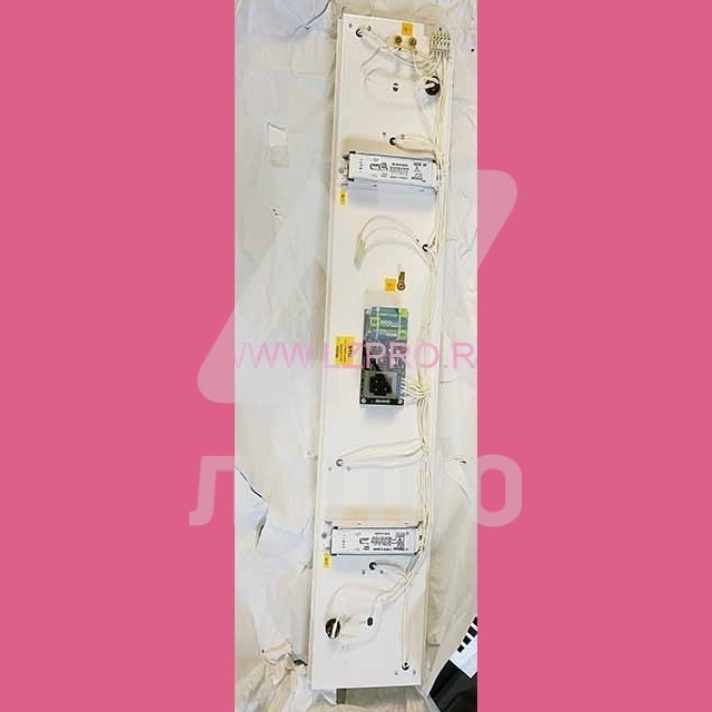 Светильник с источником аварийного освещения 3-х ламповый ZAA417P1 Otis