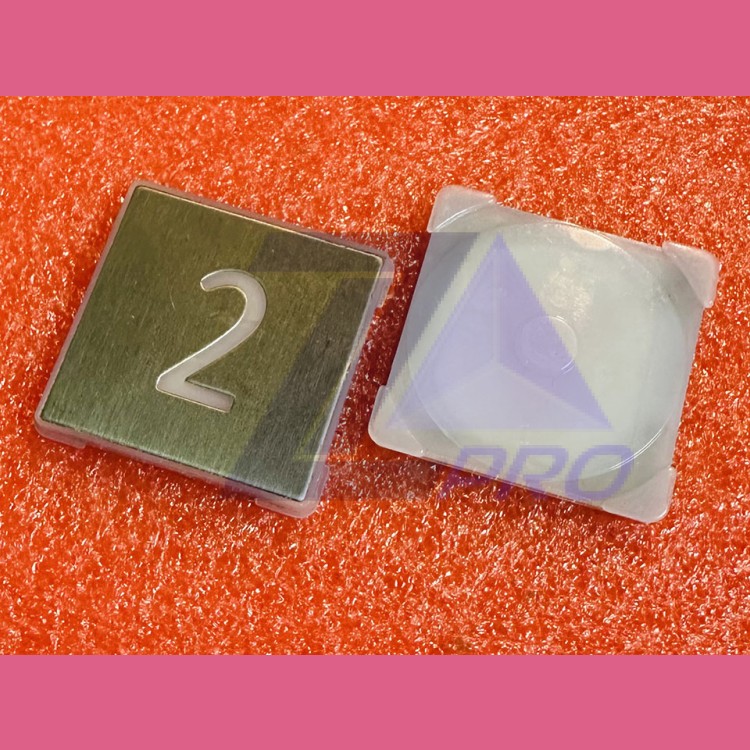 Нажимной элемент кнопки приказа "2" KM857811G002 Kone