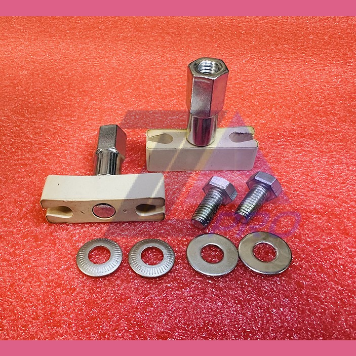 Комлект башмаков дверей (2шт.) AGH-01P000000 Fermator