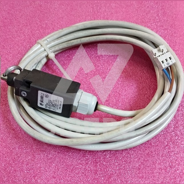 Выключатель освещения шахты комплект (датчик Pizzato Italy) Otis FAA177CC3