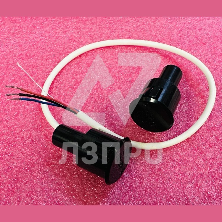 Извещатель охранный точечный магнитоконтактный переключающий ИО 102-6 П ПАШК.425119.040