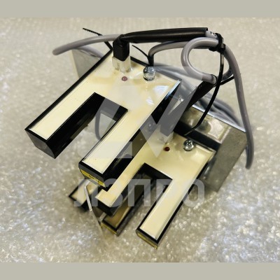 Комплект датчиков осцилляторных с кронштейном KM785150G01 Kone