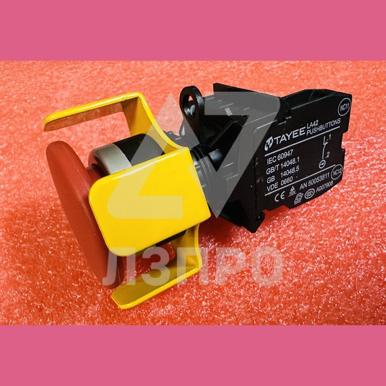 Кнопка STOP 1NC TAYEE