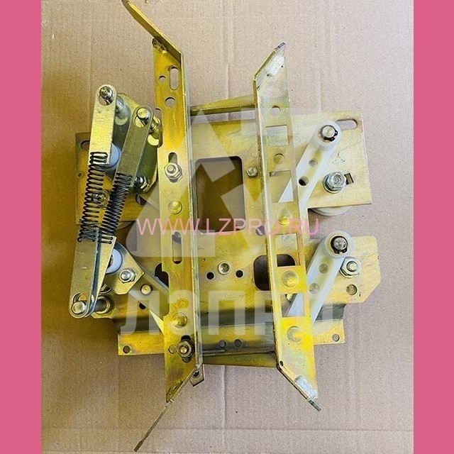 Каретка левая 0463Б.03.45.020 МЛЗ