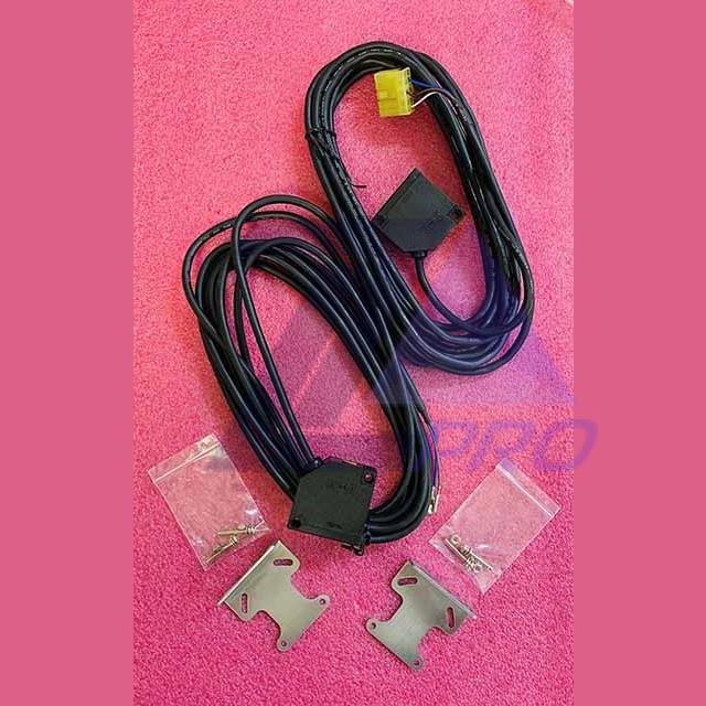 Комплект фотодатчиков дверей кабины KN-110T, KN-110R BEAM SENSOR SUNKS KOREA