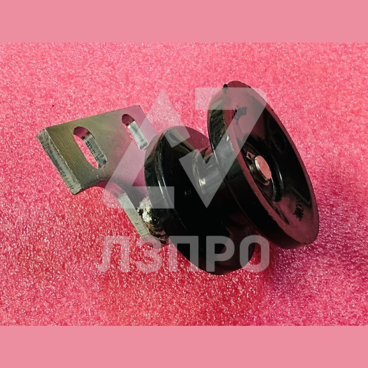 Ролик D=61x34mm направляющей поручня эскалатора в сборе с кронштейном SN5237126 KM5237126H01 Kone