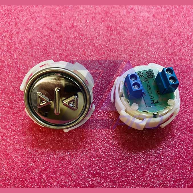 Модуль кнопочный "закрытие дверей" АК1-02 (>|<) ВЯАЛ.6618.004 МЛЗ