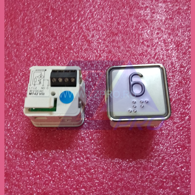 Модуль кнопочный "6" синяя подсветка MT42 VIII Schaefer