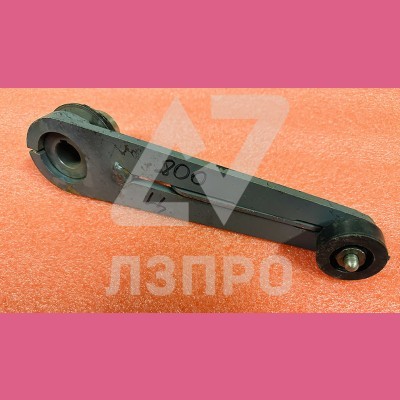 Рычаг привода дверей кабины проем 800мм цилиндр 0412Щ.03.11.020Р-03 ЩЛЗ