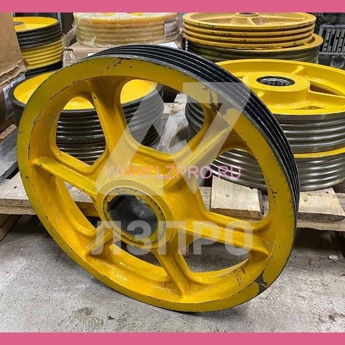 Шкив канатоведущий (455 мм, канаты 4x10,5 мм) ZAA260C4 11VTR