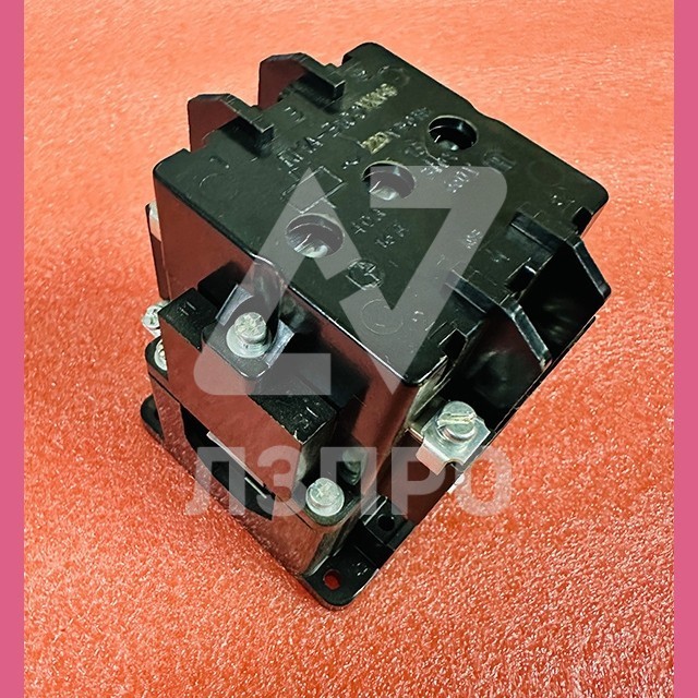 Электромагнитный пускатель ПМА 3100 УХЛ4 Б 220В 2з+2р ТЭ