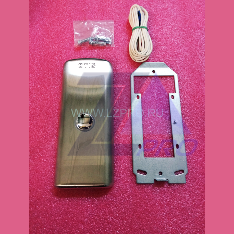 Пост вызова однокнопочный (подсветка красный ореол, шлифованный) ZAA23500CAA1 Otis