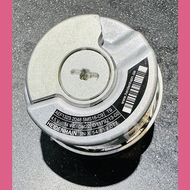 Энкодер 4,5V-14V AEF1323 2048 5MS16-C9 HEIDENHAIN
