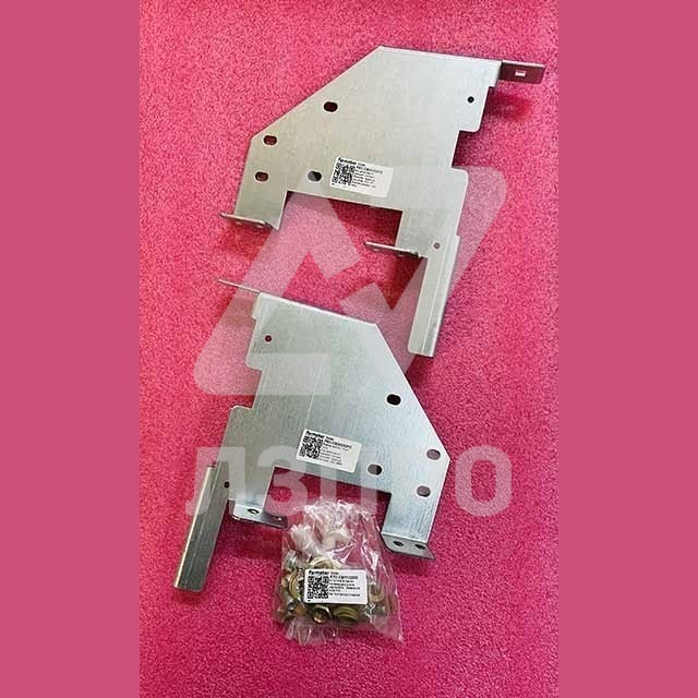 Комплект кронштейнов крепления оператора дверей кабины PEC-CSD0C02FG + PEC-CSI0C02FG Fermator