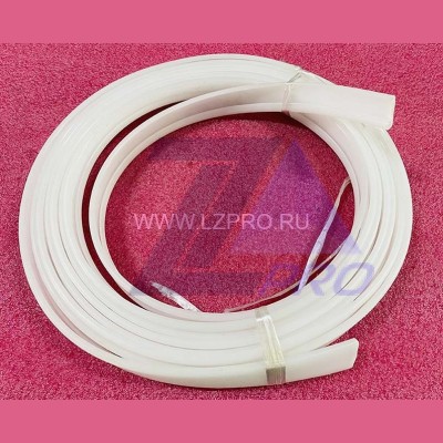 Направляющая пластиковая поручня эскалатора L=6000мм H=26мм для 506NCE 606NCT...