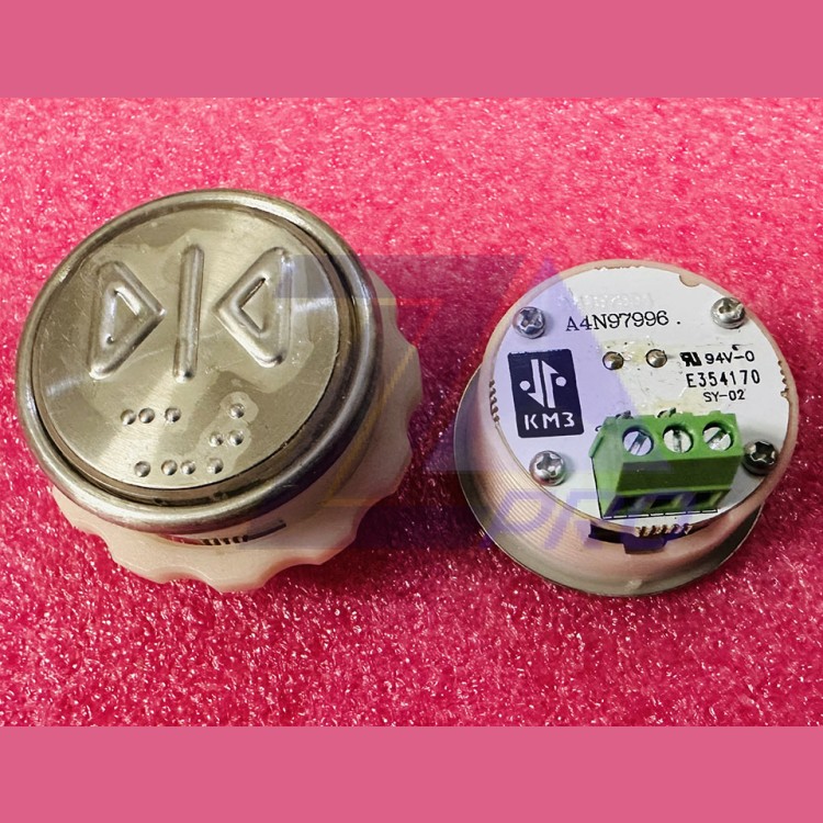 Кнопочный модуль с шрифтом Брайля ">I<" разъём под винт A4N97996 MA2D04-D-CLS КМЗ