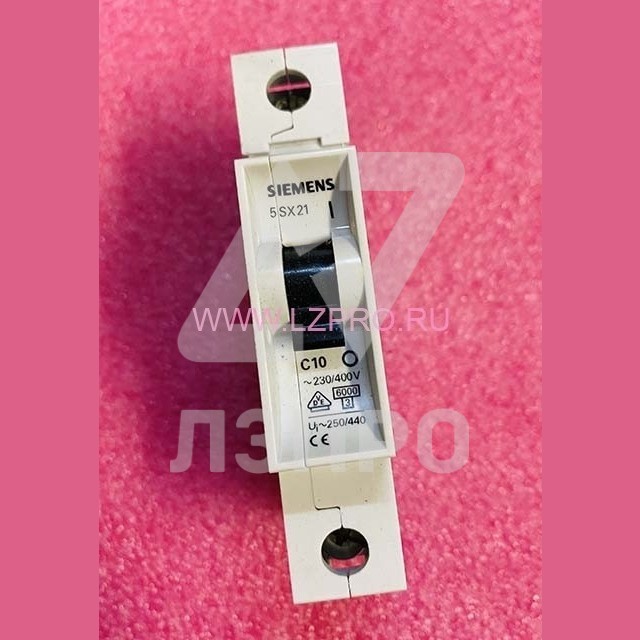 Автоматический выключатель 1п 10А х-ка C, Icu=6kA 5SX2 110-7 Siemens