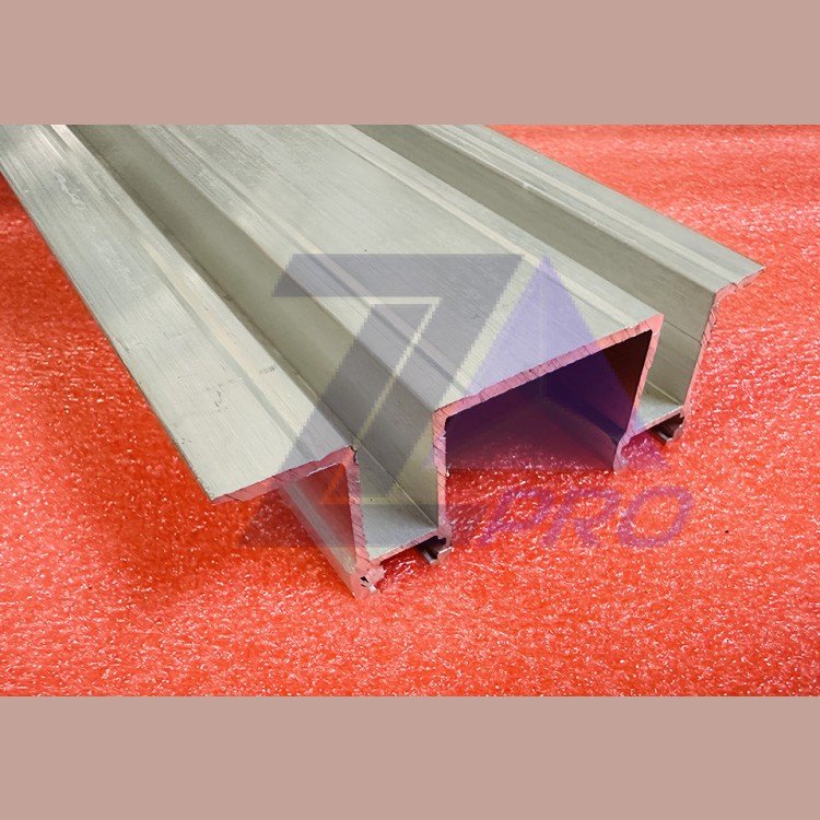 Порог дверей шахты телескопического открывания L-1840мм B-98мм Selcom Wittur