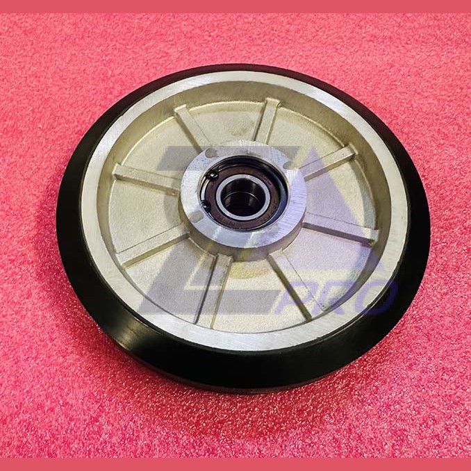 Ролик D-150мм башмака кабины W=27мм без оси RG150 KM581275G03 Kone